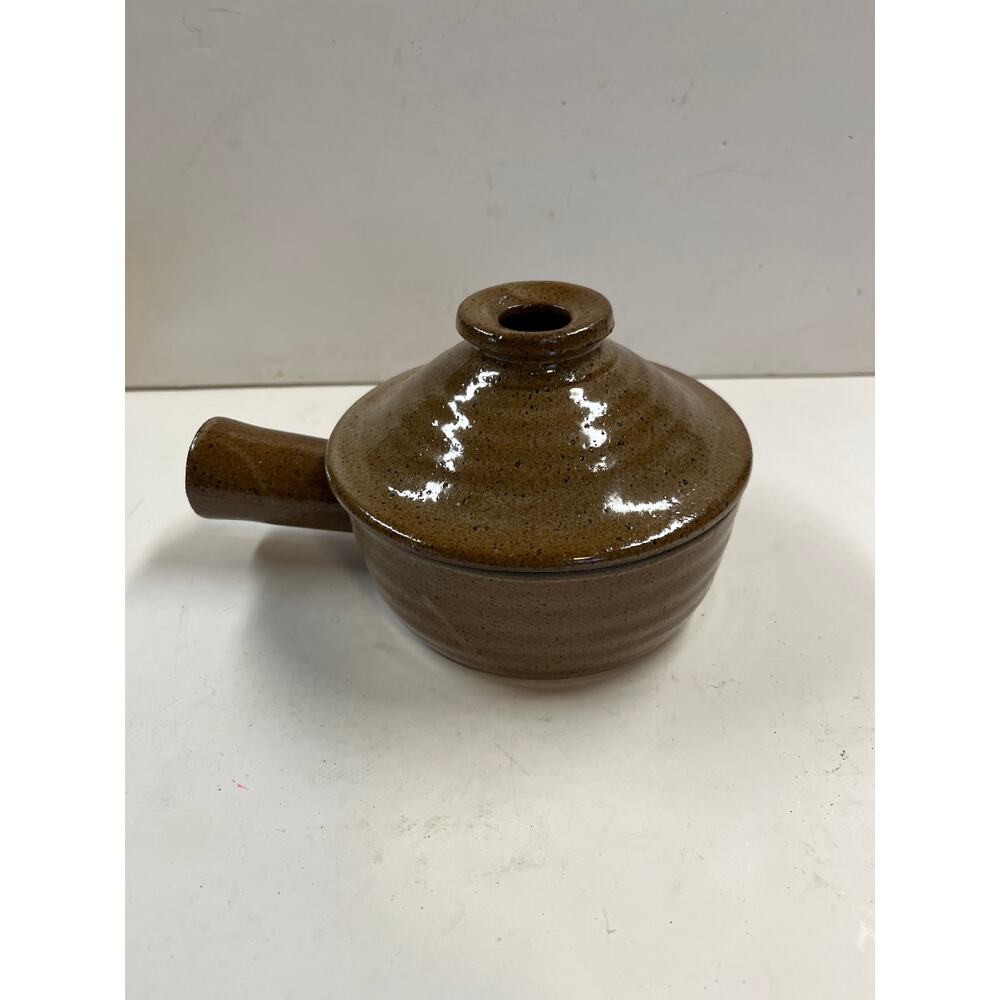 Vintage brown speckled ceramic stoneware onion soup bowl/crock with vintage lid